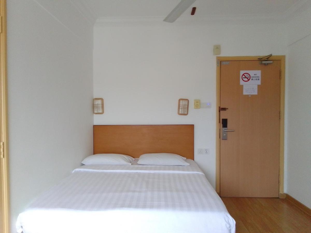 Super Oyo 90464 Borneo Suites Hotel Kota Kinabalu Dış mekan fotoğraf