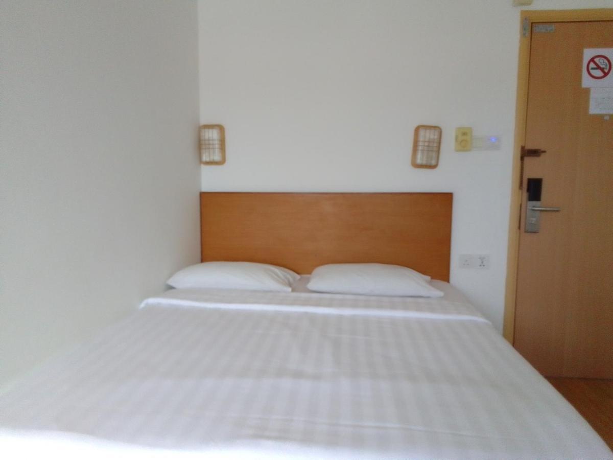 Super Oyo 90464 Borneo Suites Hotel Kota Kinabalu Dış mekan fotoğraf