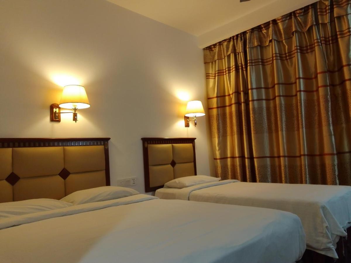 Super Oyo 90464 Borneo Suites Hotel Kota Kinabalu Dış mekan fotoğraf
